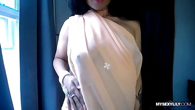 Horny lily playing indian mom role play seducing step son