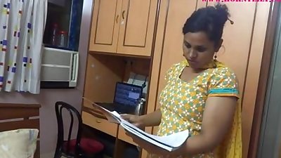 Amateur indian babe sexy lily hot videos