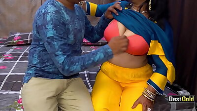 Indian Aunty Fucked For Money With Clear Hindi Audio